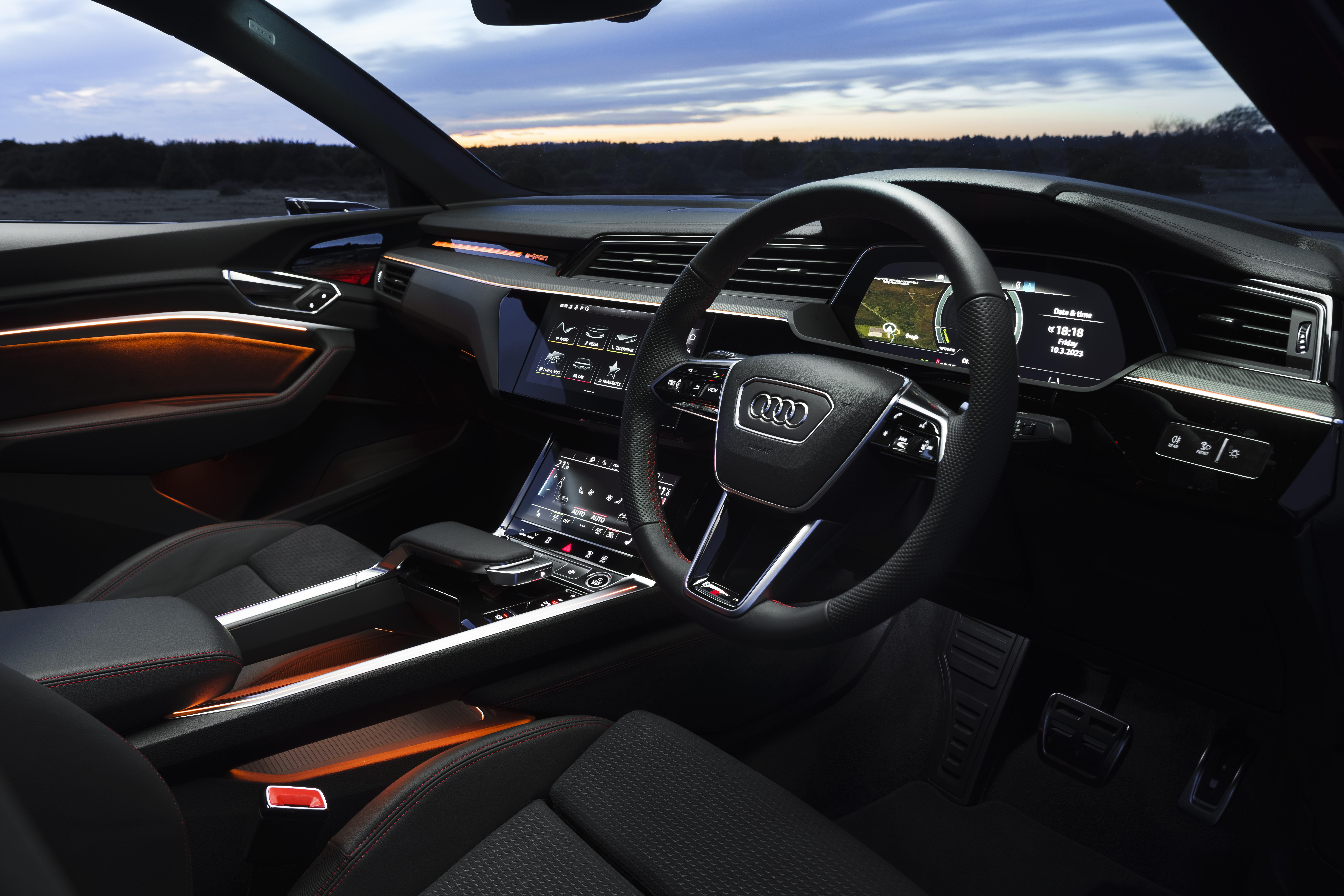 Audi Q8 interior